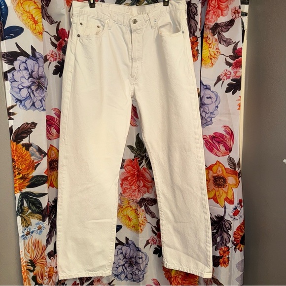 Levi's 501 Men’s Button-Fly White Denim Jeans - Picture 1 of 8